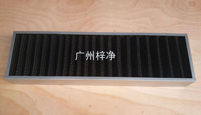 活性碳過濾器廣泛用于化學(xué)、制藥、食品、娛樂場所、需要凈化空氣的場所， 有害氣體如苯、甲醛、氨氣等的吸附脫除 溶劑的回收 ，采用活性炭氈比表面積大，吸附能力強(qiáng)，迅速處理各種有害氣體, 有效潔凈空氣對氣味的控制。